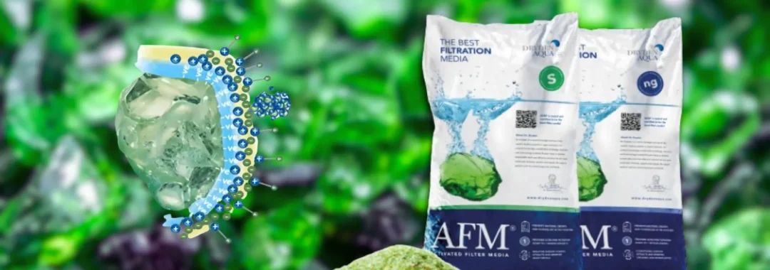 Berbagai kelebihan media filter AFM dari PT. GLS, menampilkan kemasan produk dan ilustrasi kemampuan filtrasi sub-mikron untuk air jernih dan aman.
